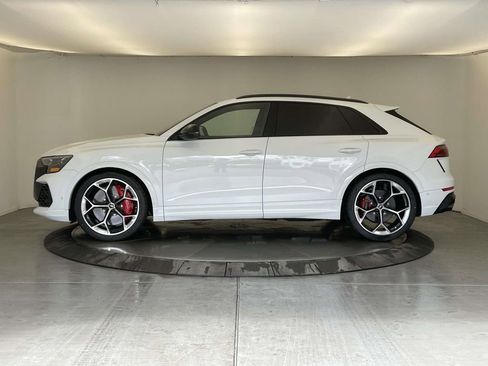 New 2026 Audi RS Q8 performance image 2