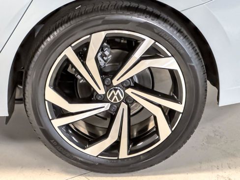 New 2026 Volkswagen Jetta SEL FWD image 24