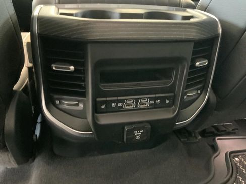 Used 2022 RAM 1500 Limited AWD/4WD image 23