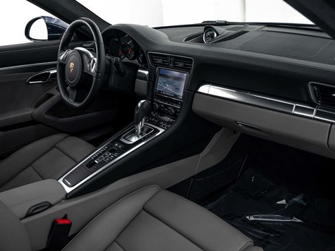 Certified 2014 Porsche 911 Carrera 4S AWD/4WD image 18