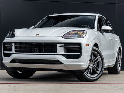 Certified 2025 Porsche Cayenne