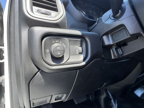 New 2026 RAM 3500 Tradesman w/ Chrome Appearance Group A AWD/4WD image 33