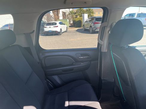 Used 2010 Chevrolet Tahoe LS w/ Exterior Plus Package image 21