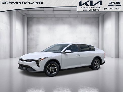 New 2026 Kia K4 LXS image 3