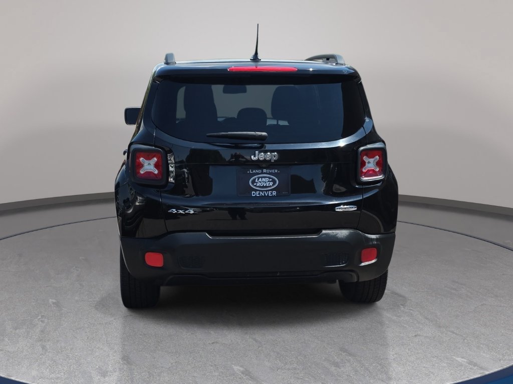 Used 2016 Jeep Renegade Latitude w/ Popular Equipment Group AWD/4WD image 7