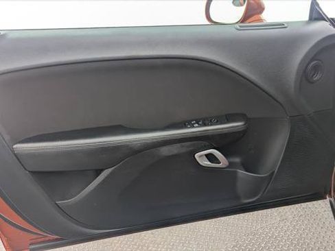 Used 2021 Dodge Challenger SXT RWD image 13
