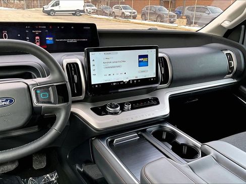 Certified 2025 Ford Expedition Max Active image 6