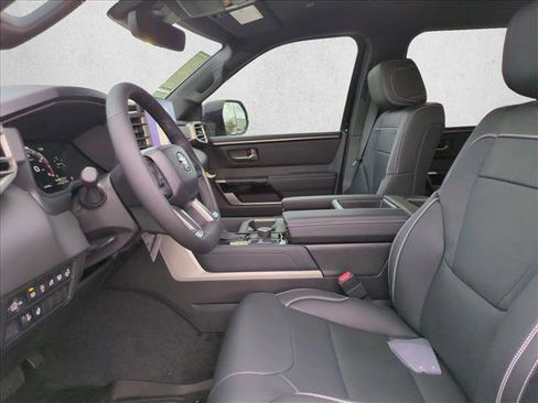 New 2026 Toyota Tundra Limited AWD/4WD image 4