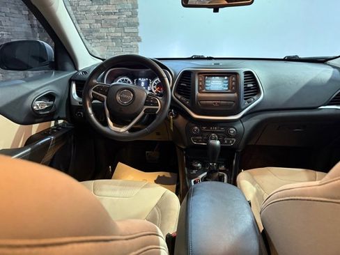 Used 2015 Jeep Cherokee Latitude w/ Trailer Tow Group image 25