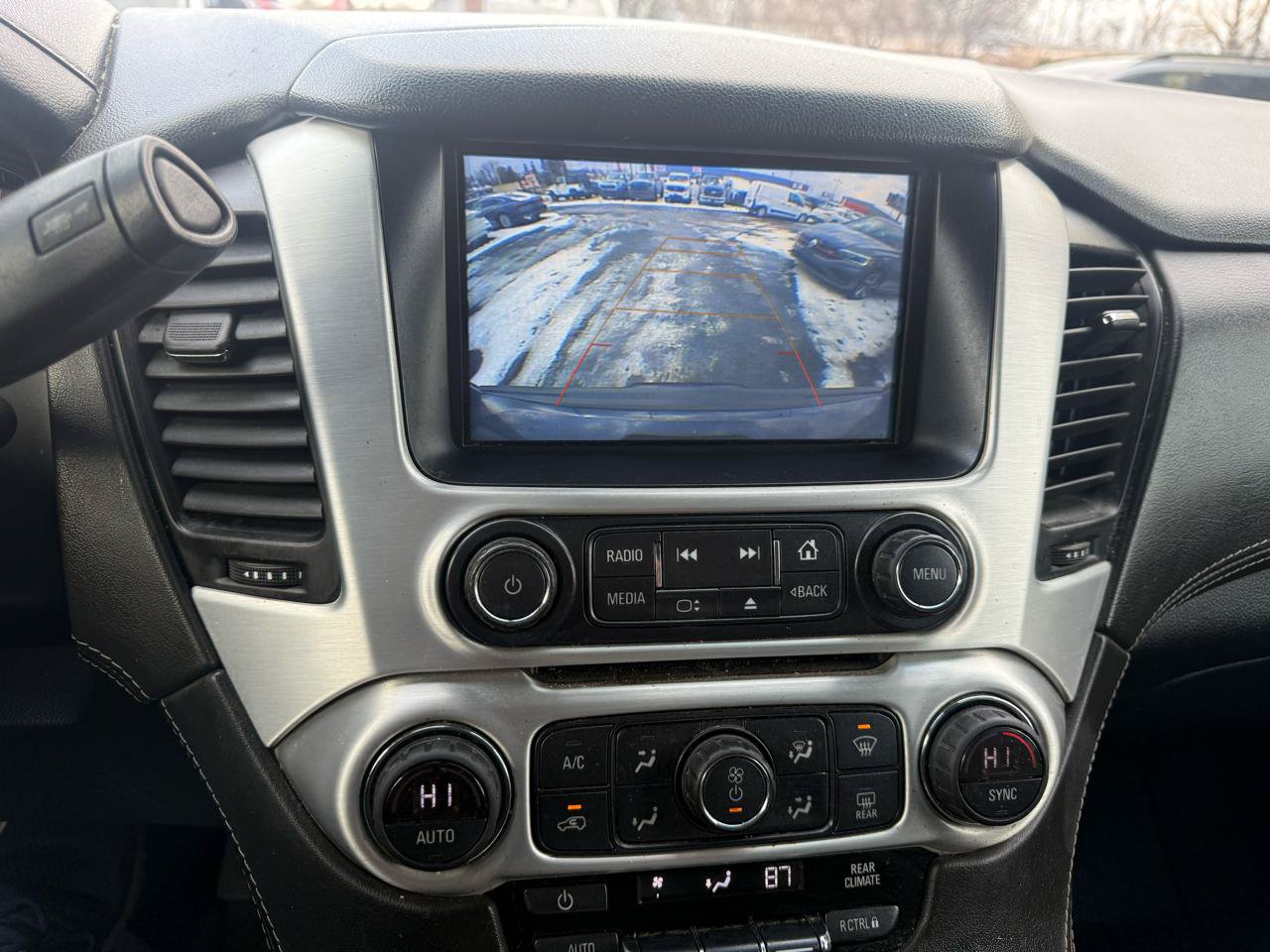 Used 2020 GMC Yukon SLE w/ SLE Value Package AWD/4WD image 26