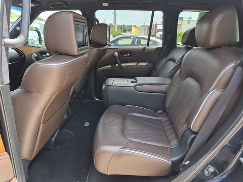 Used 2016 INFINITI QX80 Limited AWD/4WD image 10