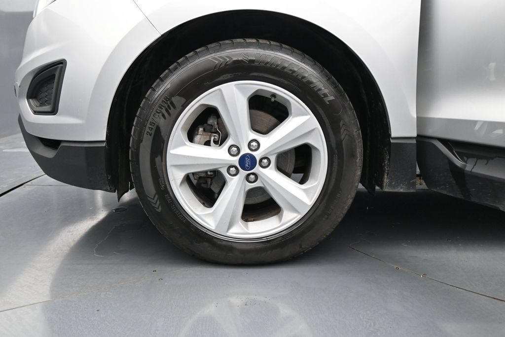 Used 2016 Ford Edge SE FWD image 26
