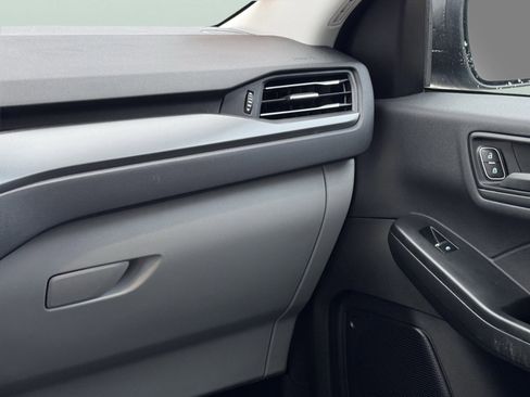 Used 2024 Ford Escape Active image 7