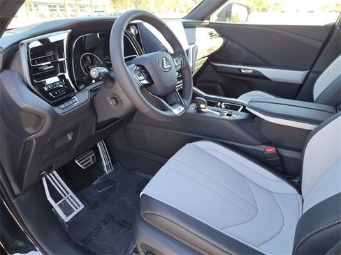 New 2026 Lexus TX 500h 500h F SPORT Performance Premi image 24