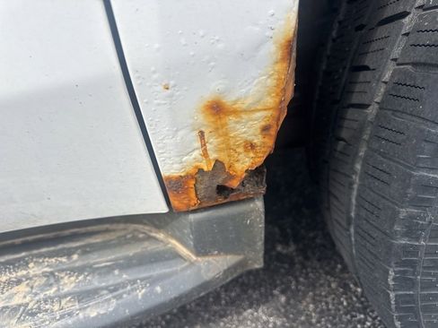 Used 2016 Chevrolet Suburban LT w/ Max Trailering Package image 6