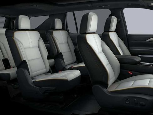 New 2026 Chevrolet Traverse High Country AWD/4WD image 32