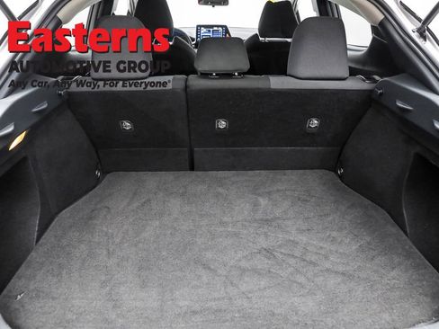 Used 2020 Toyota C-HR LE image 9