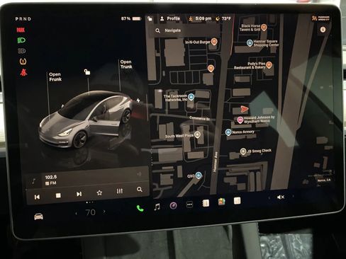 Used 2023 Tesla Model 3 Standard Range image 15