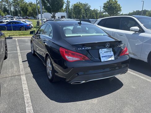 Used 2018 Mercedes-Benz CLA 250 4MATIC image 16