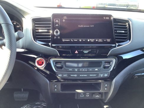 New 2026 Honda Ridgeline Black Edition image 16