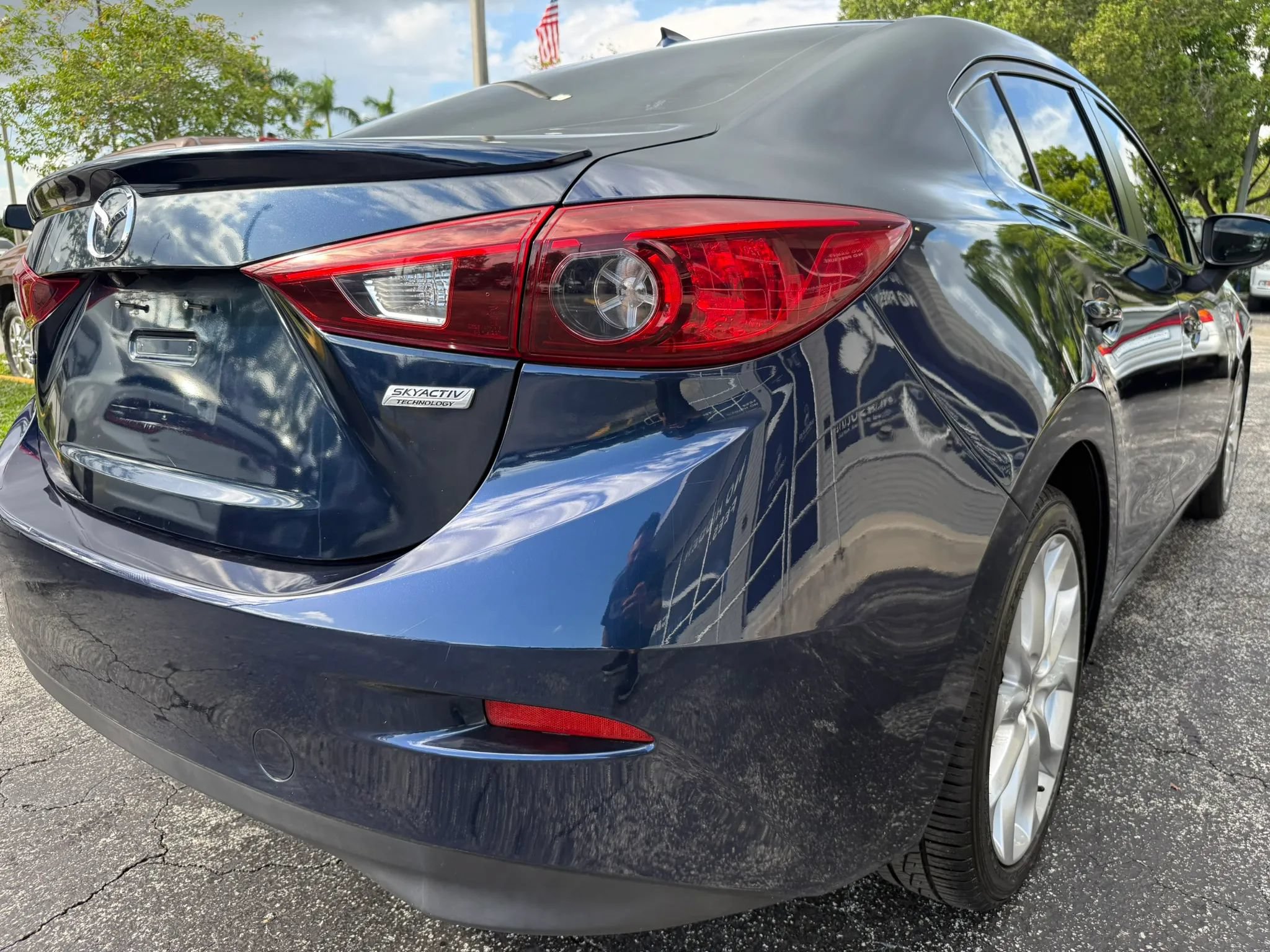 Used 2016 MAZDA MAZDA3 s Touring FWD image 10