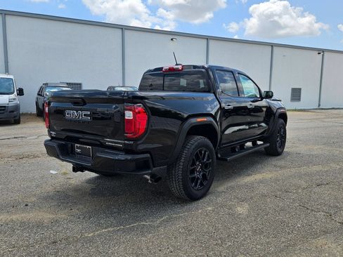 New 2026 GMC Canyon Denali w/ LPO, Denali Black Edition AWD/4WD image 6