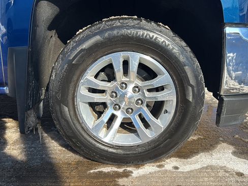 Used 2019 Chevrolet Silverado 1500 LT w/ All Star Edition image 46