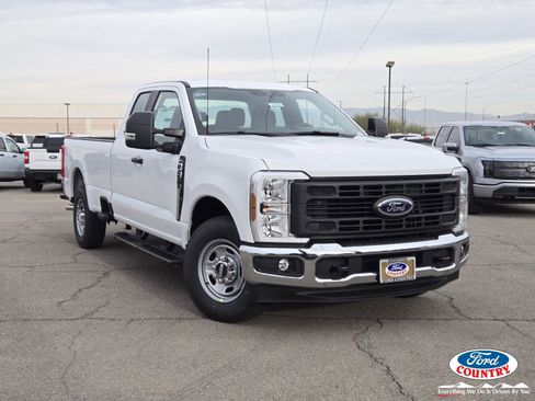 New 2026 Ford F250 XL w/ XL Chrome Package image 1