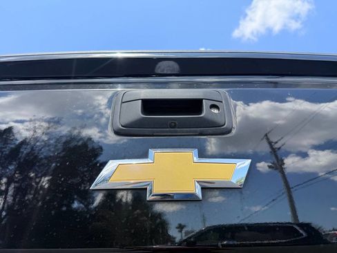 Used 2018 Chevrolet Silverado 1500 LT w/ All Star Edition RWD image 6