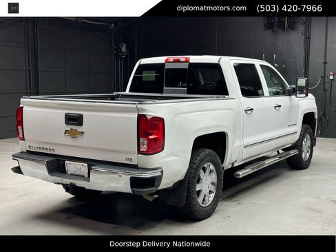 Used 2017 Chevrolet Silverado 1500 LTZ w/ Max Trailering Package image 7
