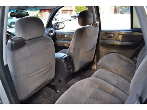 Used 2007 GMC Envoy SLE image 23