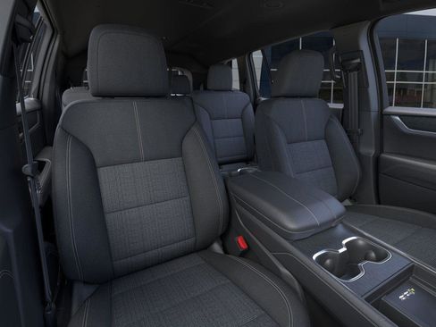 New 2025 GMC Acadia Elevation image 16