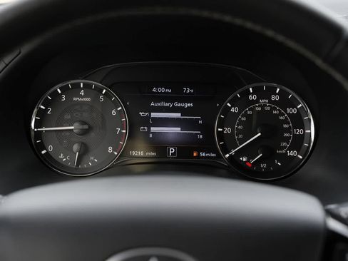 Certified 2024 INFINITI QX80 Premium Select w/ Cargo Package image 12