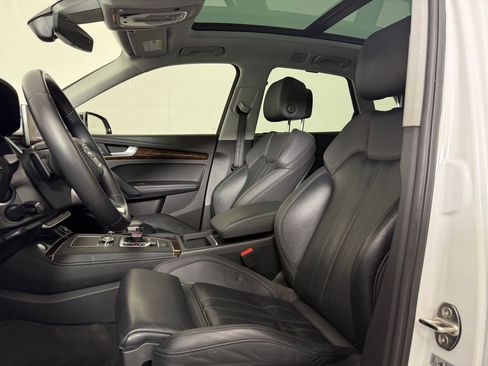 Used 2020 Audi Q5 2.0T Premium Plus image 5