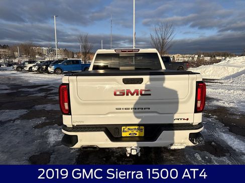Used 2019 GMC Sierra 1500 AT4 w/ AT4 Premium Package image 8