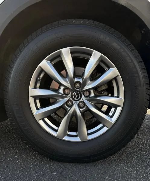 Used 2018 MAZDA CX-9 Touring FWD image 15