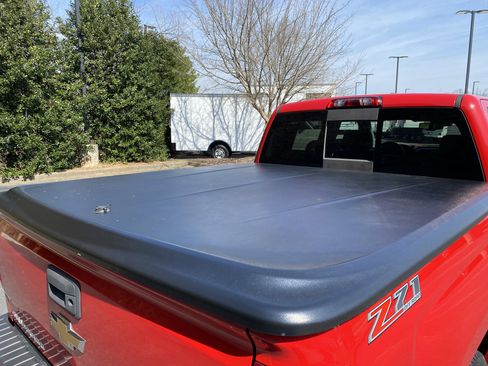 Used 2016 Chevrolet Silverado 1500 LTZ Z71 w/ LTZ Plus Package image 40