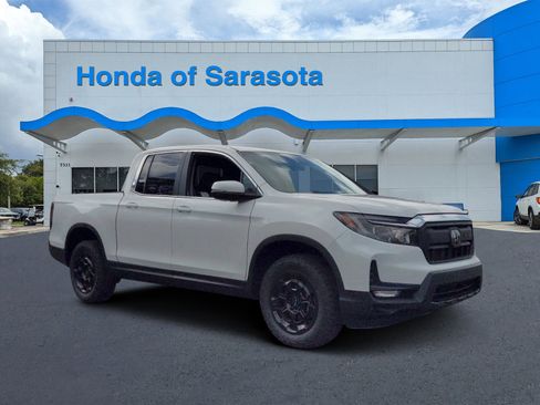 New 2025 Honda Ridgeline RTL+ image 1