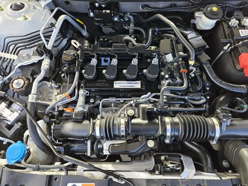 Used 2019 Honda Accord EX image 38