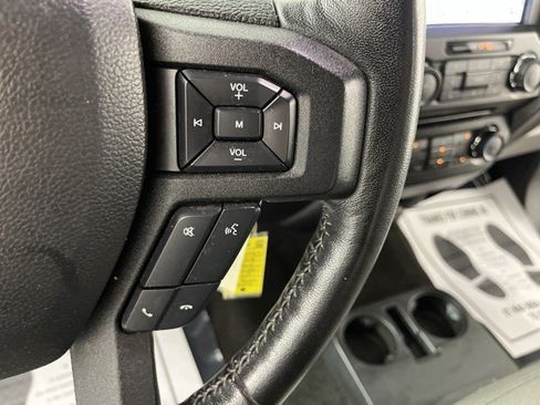 Used 2018 Ford F150 XLT w/ Equipment Group 302A Luxury AWD/4WD image 18