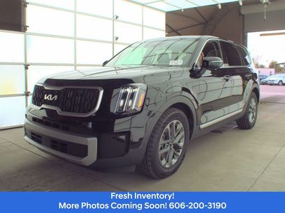 Used 2023 Kia Telluride LX