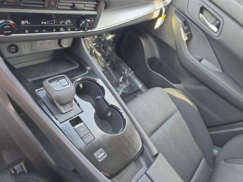 New 2026 Nissan Rogue SV w/ Cold Weather Package image 25