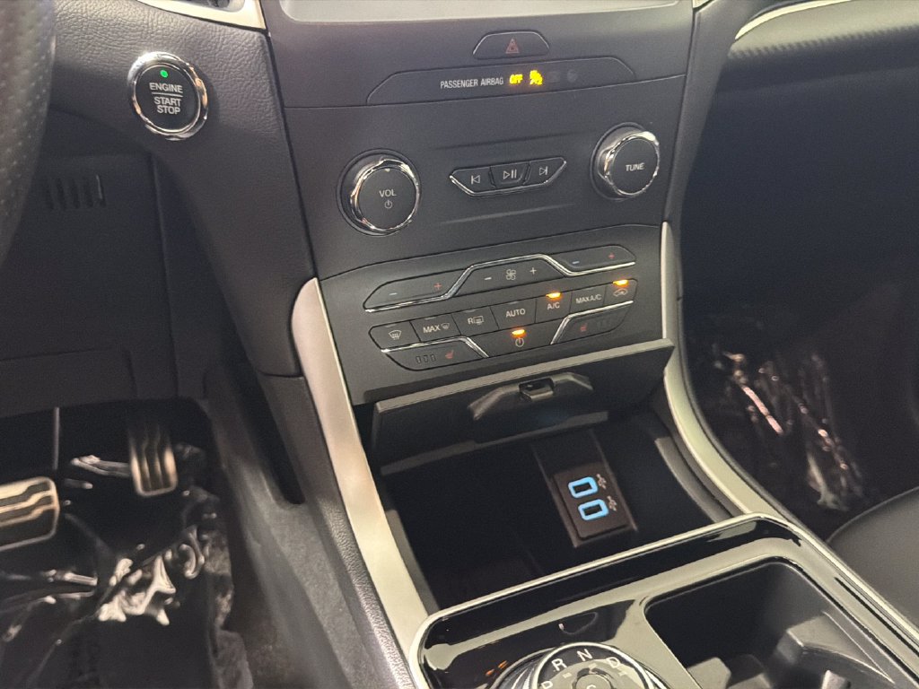Used 2020 Ford Edge ST-Line FWD image 22