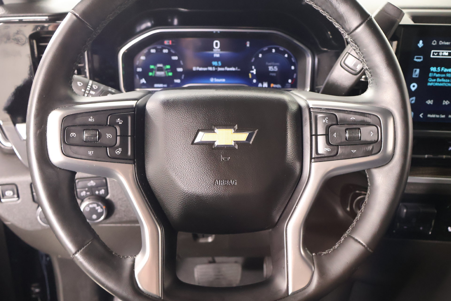 Used 2025 Chevrolet Silverado 1500 LT w/ All Star Edition Plus AWD/4WD image 3