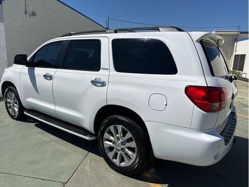 Used 2008 Toyota Sequoia Limited AWD/4WD image 10
