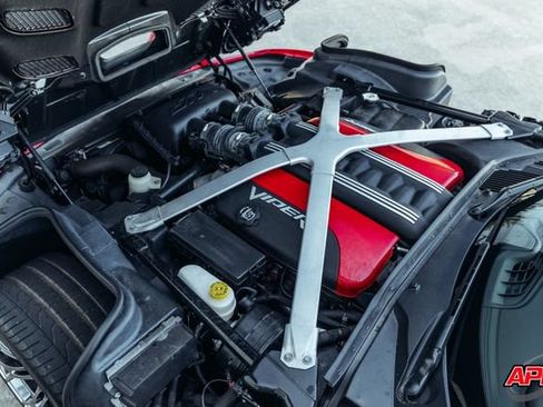 Used 2013 SRT Viper SRT-10 w/ Track Pkg RWD image 21