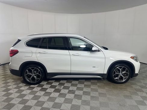 Used 2016 BMW X1 xDrive28i AWD/4WD image 8