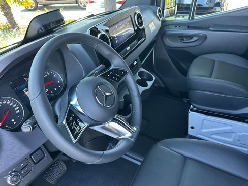 New 2026 Mercedes-Benz Sprinter 2500 image 10