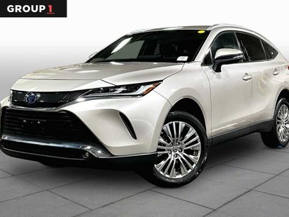 Used 2023 Toyota Venza XLE