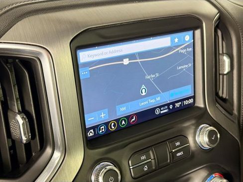 Used 2021 GMC Sierra 2500 Denali w/ Denali Ultimate Package AWD/4WD image 14